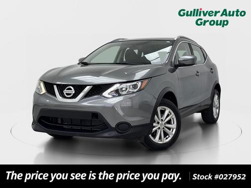 Gun Metallic 2017 Nissan Rogue Sport SV