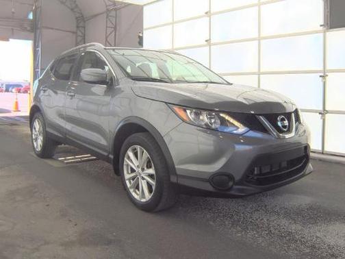 Gun Metallic 2017 Nissan Rogue Sport SV