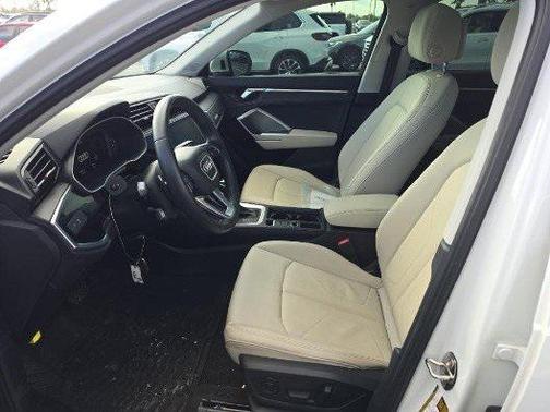 2022 Audi Q3 45 S line Premium Plus