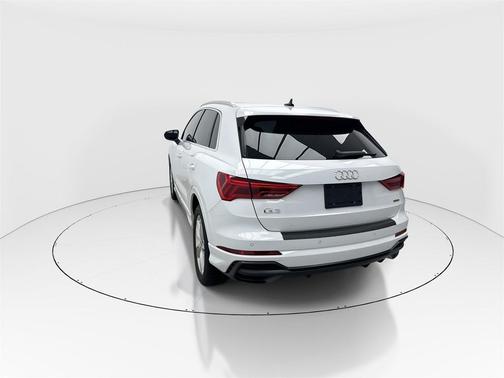 2022 Audi Q3 45 S line Premium Plus