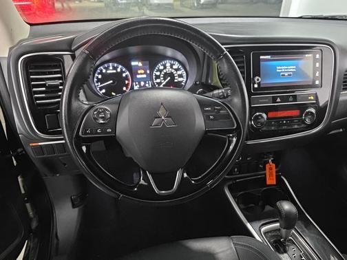 2019 Mitsubishi Outlander SEL