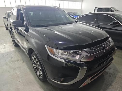 2019 Mitsubishi Outlander SEL
