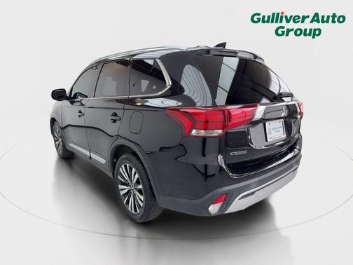 2019 Mitsubishi Outlander SEL