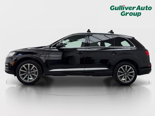 Night Black 2019 Audi Q7 45 Premium Plus