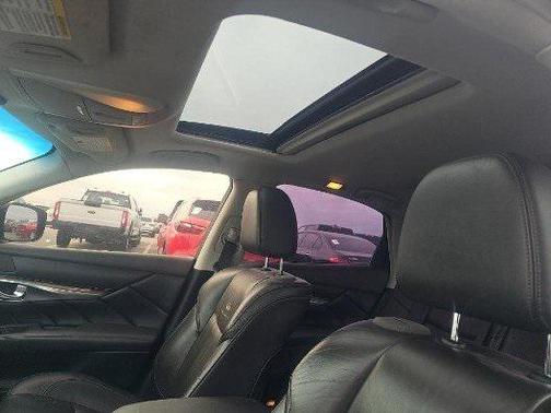 2011 INFINITI M37 Base