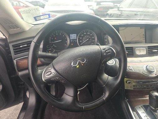 2011 INFINITI M37 Base