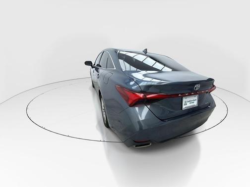 2021 Toyota Avalon XLE
