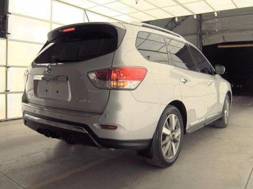 2015 Nissan Pathfinder Platinum