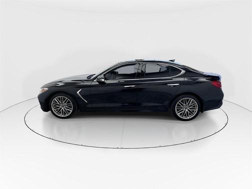 2021 Genesis G70 2.0T RWD