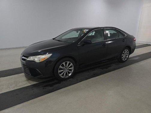 2016 Toyota Camry XLE