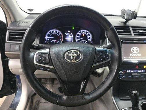 2016 Toyota Camry XLE