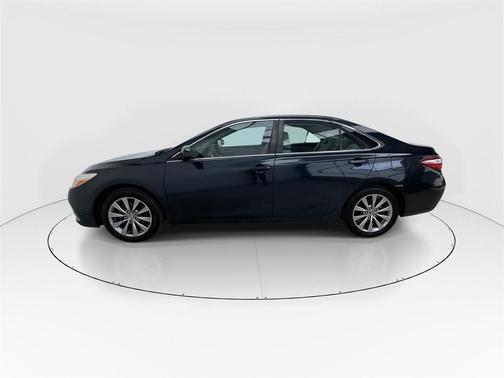 2016 Toyota Camry XLE