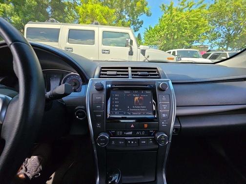 2017 Toyota Camry XLE