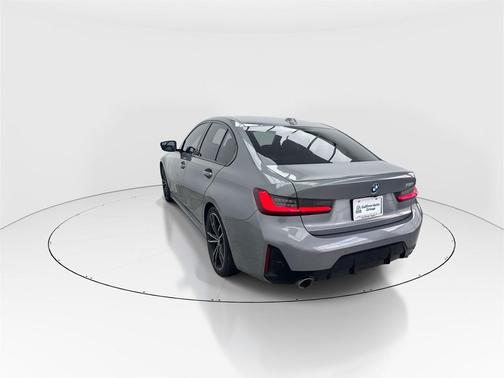 2023 BMW 330 330i