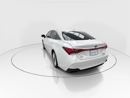 2020 Toyota Avalon Hybrid Limited