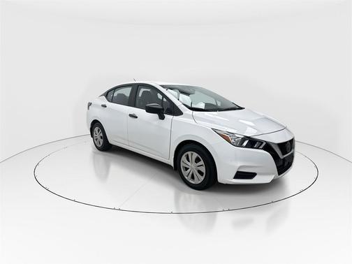 2021 Nissan Versa 1.6 S