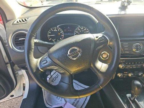 2020 Nissan Pathfinder SV 2WD