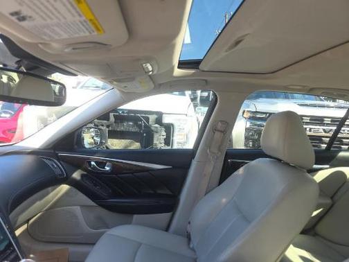 Majestic White 2018 INFINITI Q50 3.0t LUXE