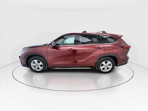 2021 Toyota Highlander LE