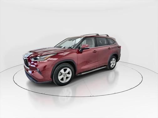 2021 Toyota Highlander LE
