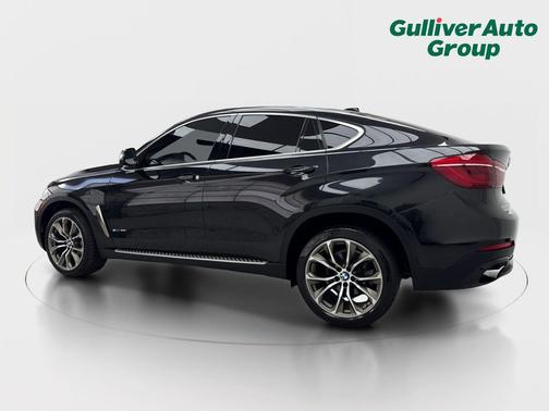 Black Sapphire Metallic 2016 BMW X6 sDrive35i