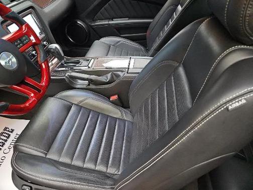 2013 Ford Mustang GT Premium