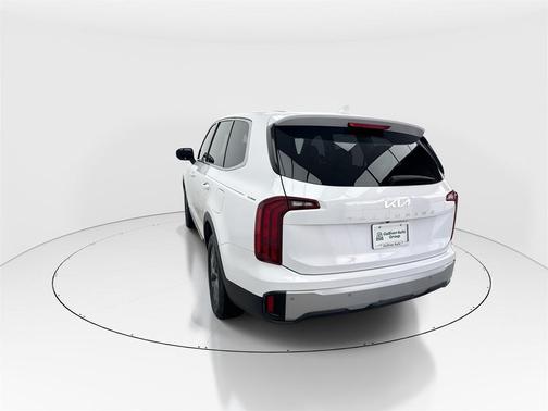2023 Kia Telluride LX