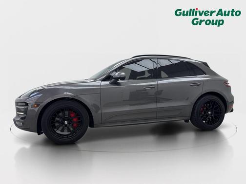Agate Gray Metallic 2015 Porsche Macan Macan Turbo