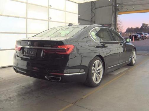 2017 BMW 750 I