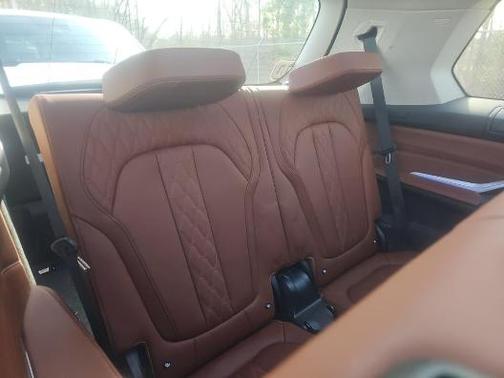 2019 BMW X7 xDrive40i