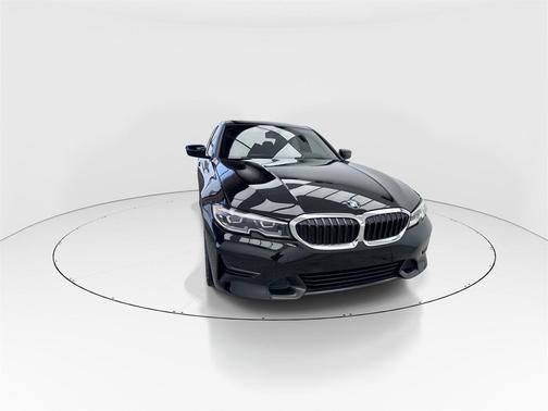 2020 BMW 330 330i