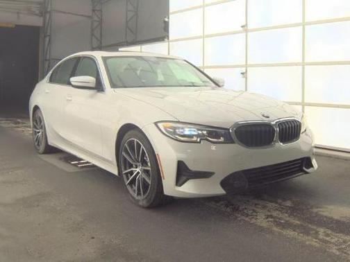 Mineral White Metallic 2020 BMW 330 330i