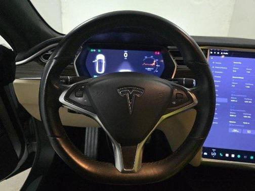 2016 Tesla Model S P90D