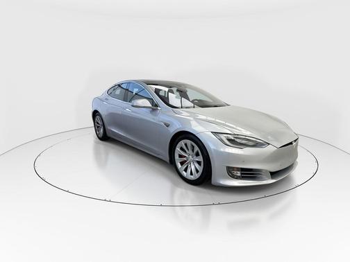 2016 Tesla Model S P90D
