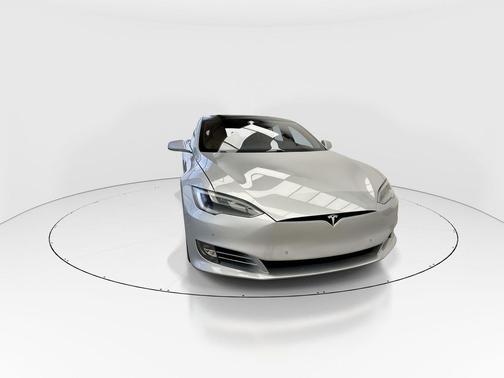 2016 Tesla Model S P90D