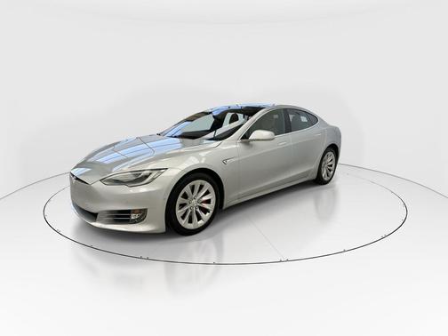 2016 Tesla Model S P90D