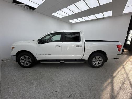 2018 Nissan Titan SV