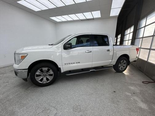 2018 Nissan Titan SV