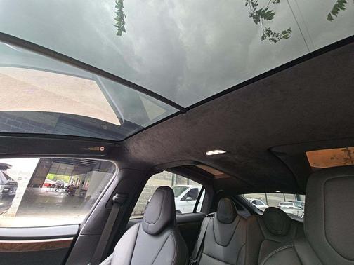 Midnight Silver Metallic 2018 Tesla Model X 75D