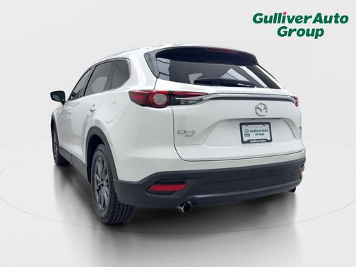 Snowflake White Pearl Mica 2022 Mazda CX-9 Touring