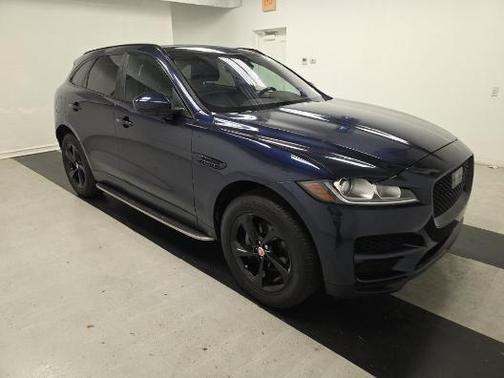 2019 Jaguar F-PACE 25t Premium