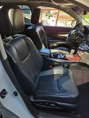2015 INFINITI Q70L 3.7X