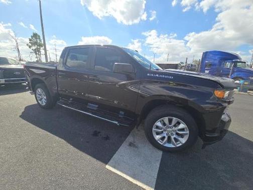 2020 Chevrolet Silverado 1500 Custom
