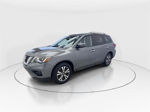2018 Nissan Pathfinder SL
