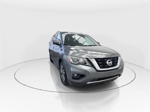 2018 Nissan Pathfinder SL