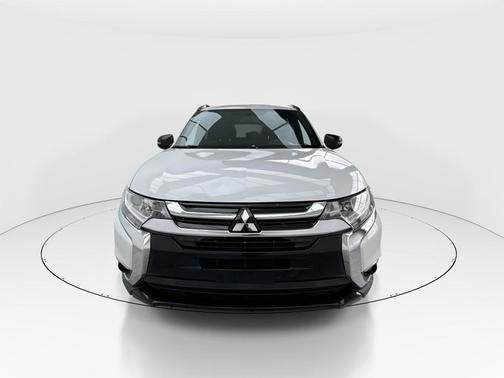 2018 Mitsubishi Outlander SE