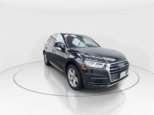 2018 Audi Q5 2.0T Tech Premium