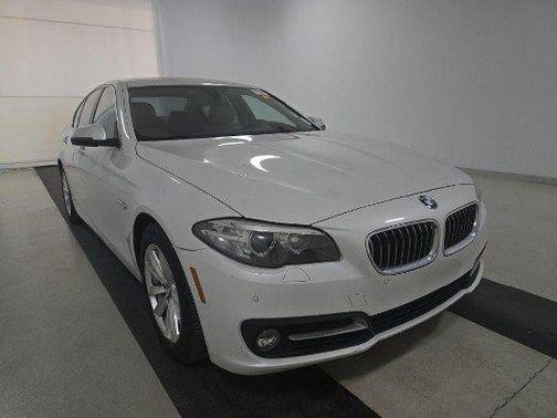 2015 BMW 528 528i