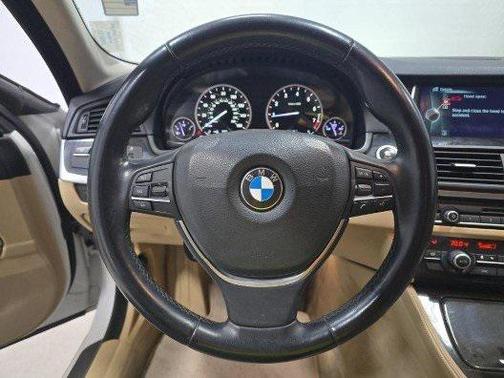 2015 BMW 528 528i