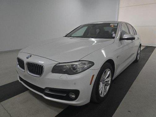 2015 BMW 528 528i